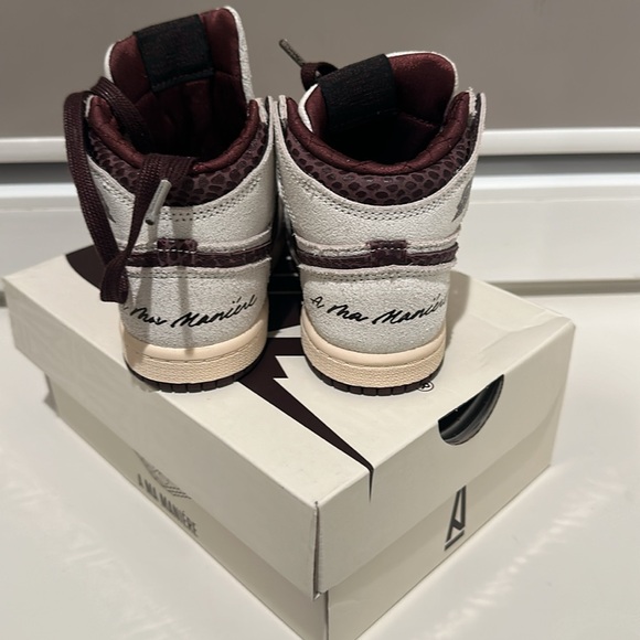 A Ma Maniere Jordan Retro 1 TD - Picture 2 of 5